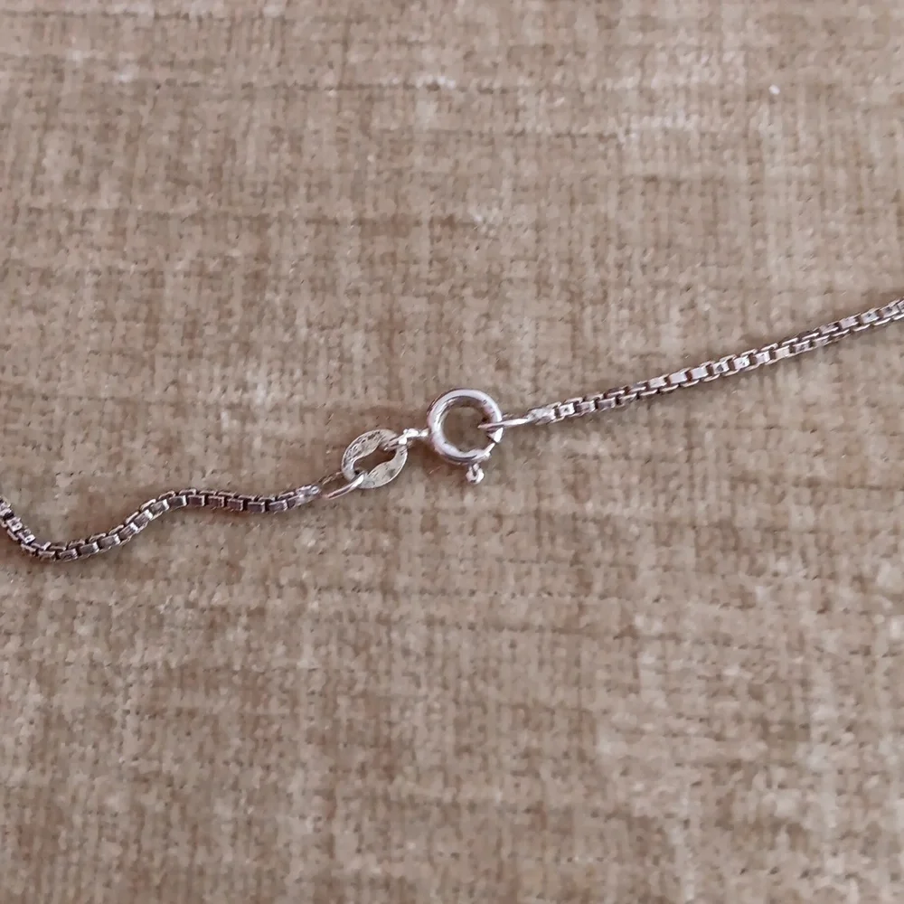 Sterling Silver Box Chain Glass Red Stone Marcasite Pendant Necklace